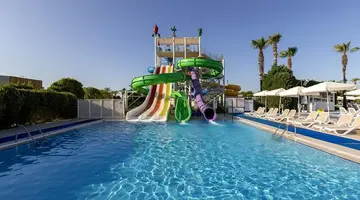 MIRACLE RESORT