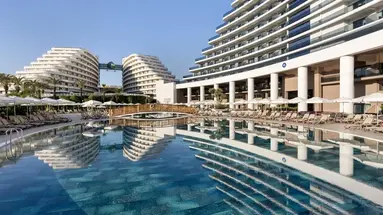 MIRACLE RESORT