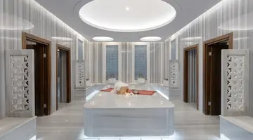 Miracle Resort