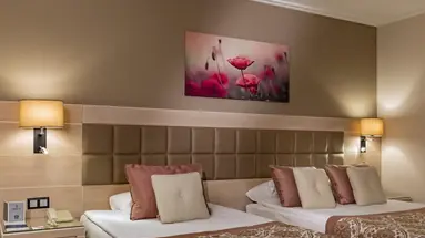Miracle Resort