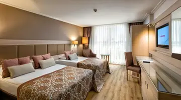 Miracle Resort