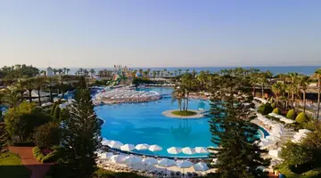 MIRACLE RESORT