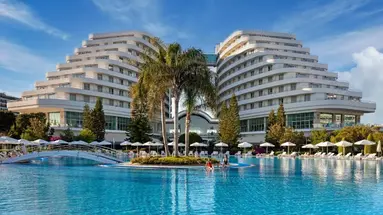 MIRACLE RESORT