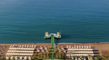 Miracle Resort