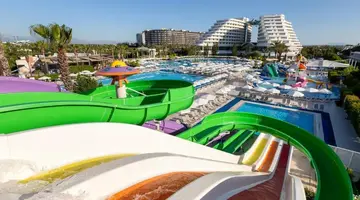 MIRACLE RESORT