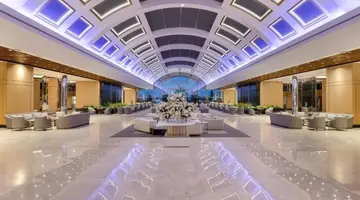 MIRACLE RESORT