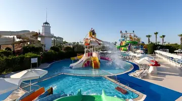 Miracle Resort