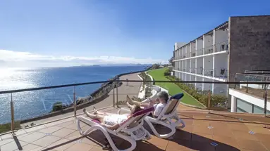 Mirador Papagayo by LIVVO