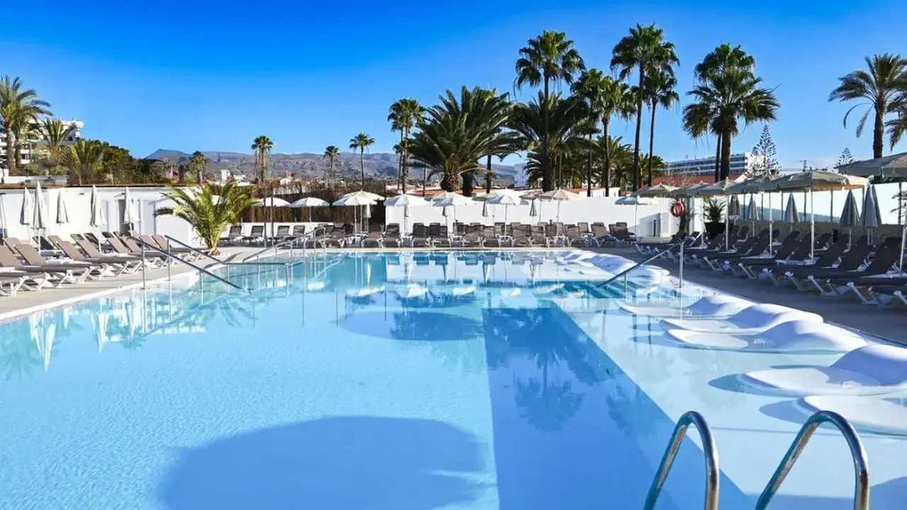 Miraflor Suites Hoteles Lopez