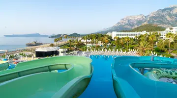 MIRAGE PARK RESORT