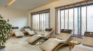MIRAGE PARK RESORT