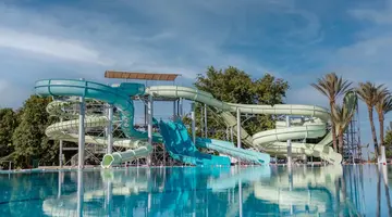 MIRAGE PARK RESORT
