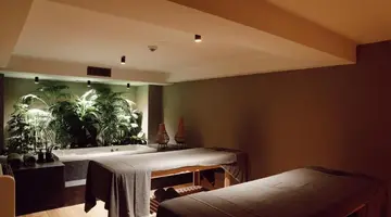MIRAMARE BEACH HOTEL