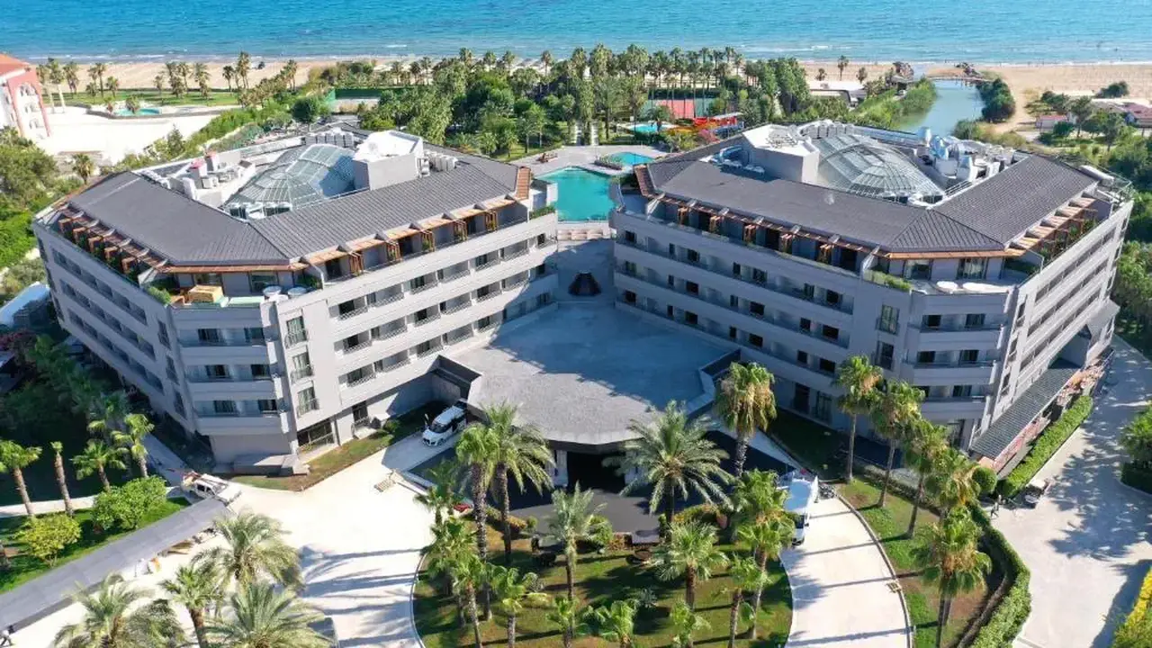 MIRAMARE BEACH HOTEL