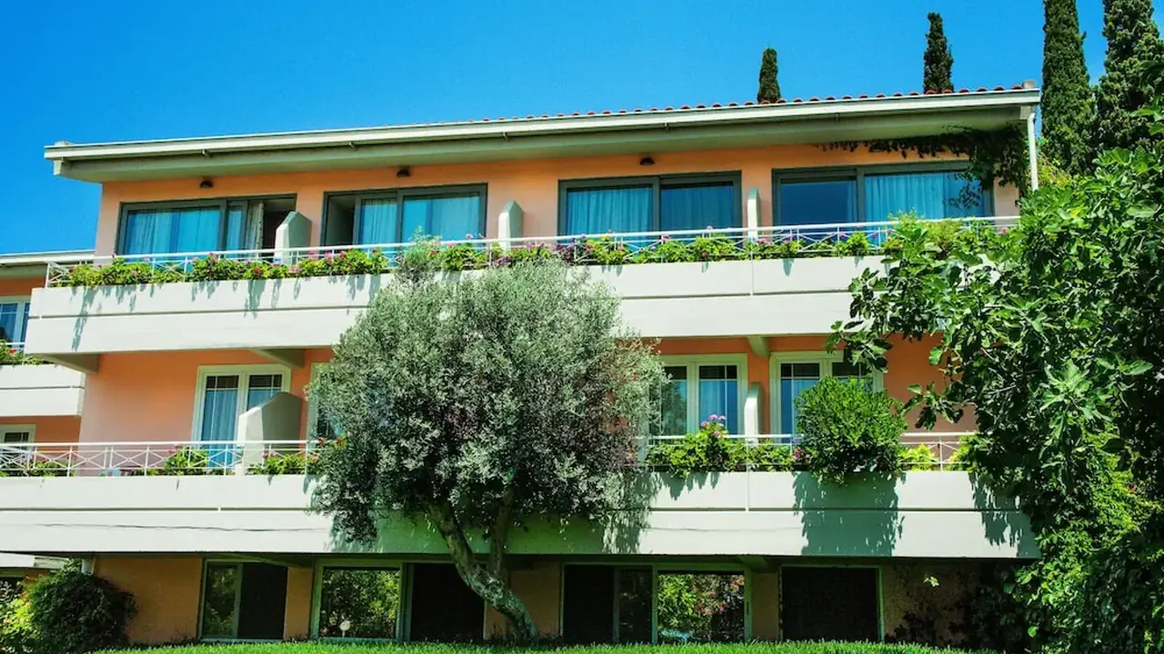 Miramare Hotel Eretria