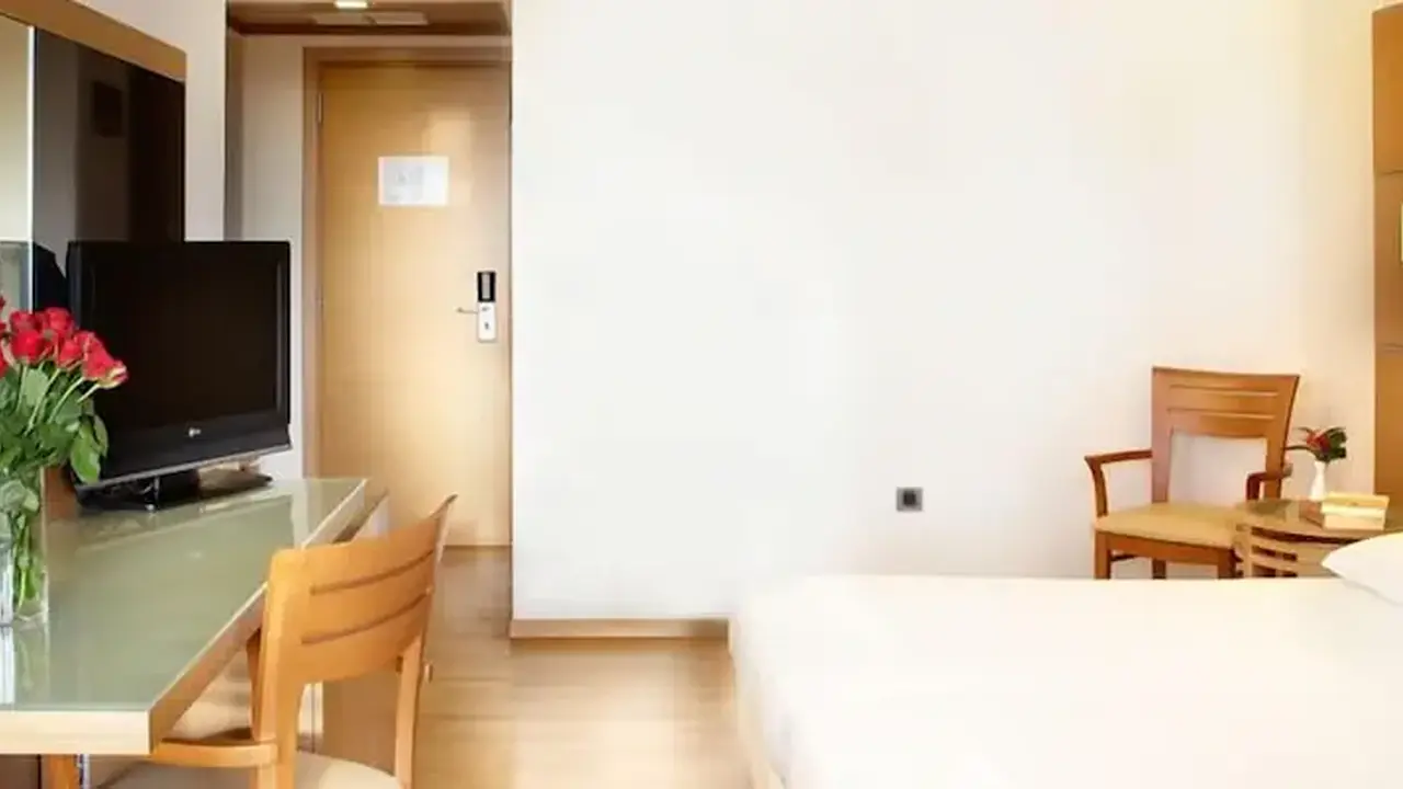 Miramare Hotel Eretria
