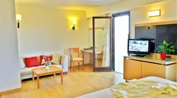 Miramare Hotel Eretria