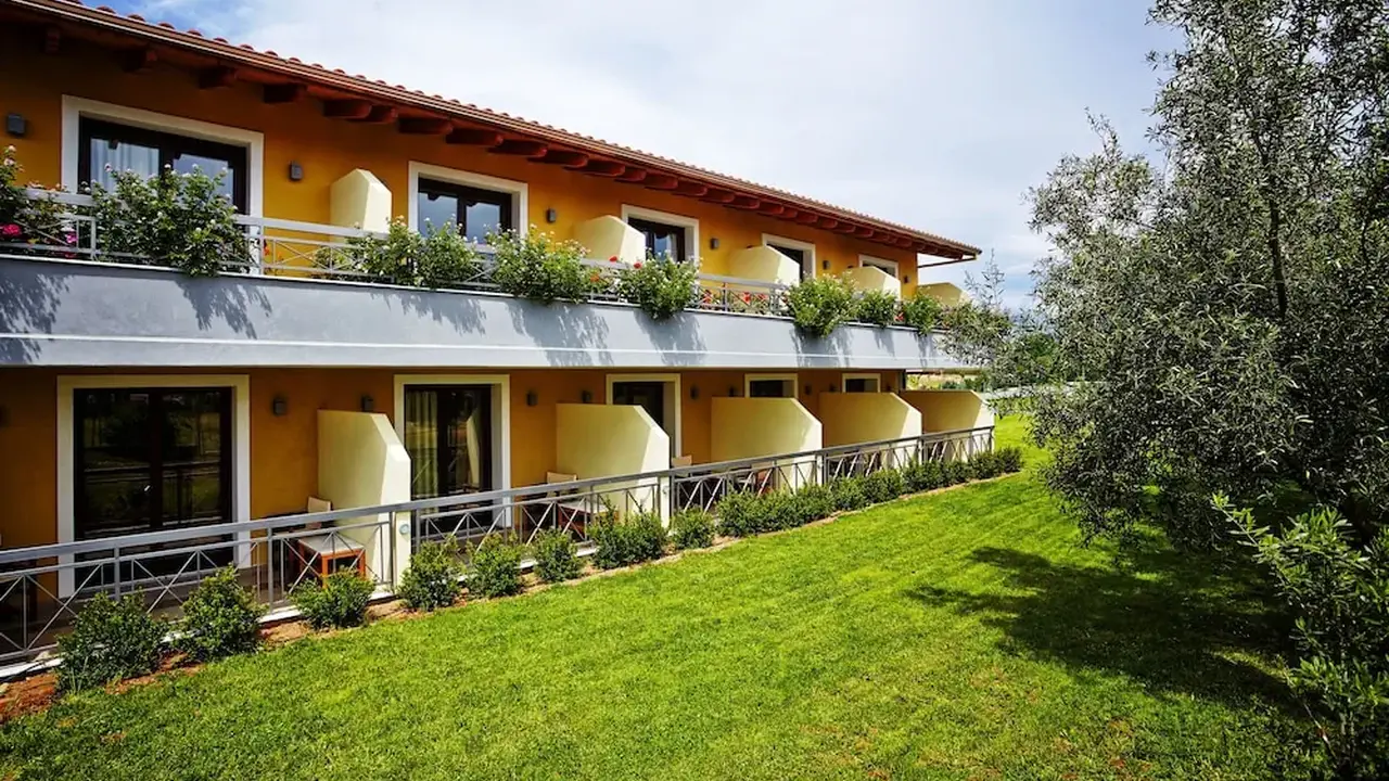 Miramare Hotel Eretria