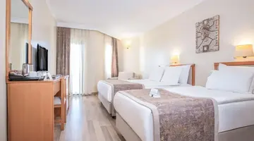MIRAMARE QUEEN HOTEL