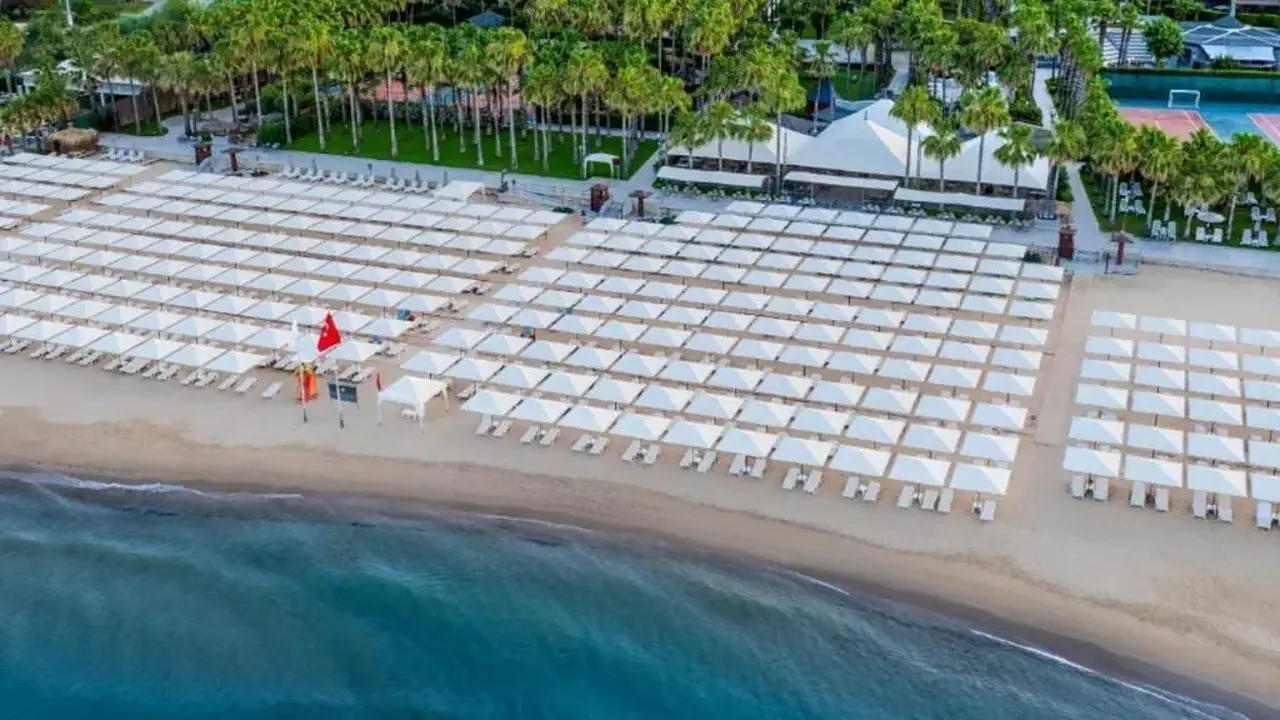 MIRAMARE QUEEN HOTEL