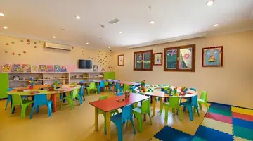 MIRAMARE QUEEN HOTEL