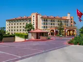 MIRAMARE QUEEN HOTEL
