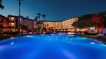 MIRAMARE QUEEN HOTEL