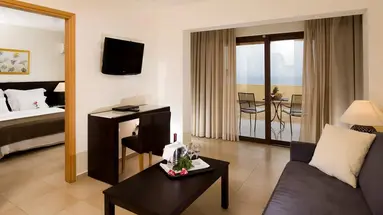 MIRAMARE RESORT &SPA