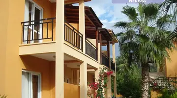 MIRAMOR GARDEN RESORT