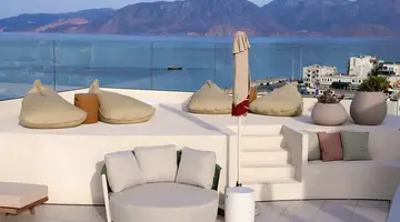 Mistral Bay