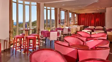 MLL Blue Bay Hotel