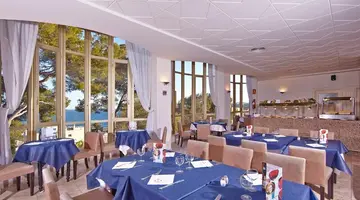 MLL Blue Bay Hotel