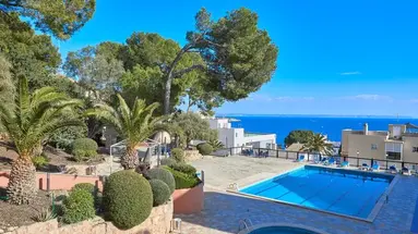 MLL Blue Bay Hotel