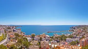 MLL Blue Bay Hotel
