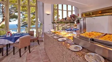 MLL Blue Bay Hotel