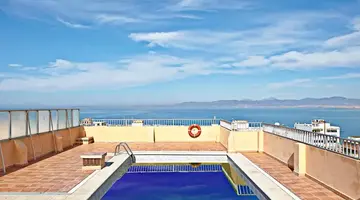 MLL Caribbean Bay Hotel