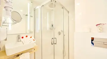 MLL Mediterranean Bay Hotel