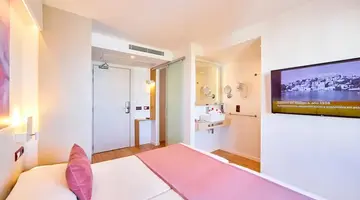 MLL Mediterranean Bay Hotel