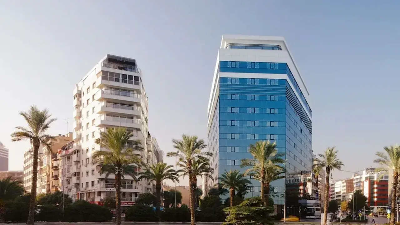 Mövenpick Hotel Izmir