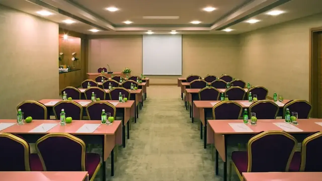Mövenpick Hotel Izmir
