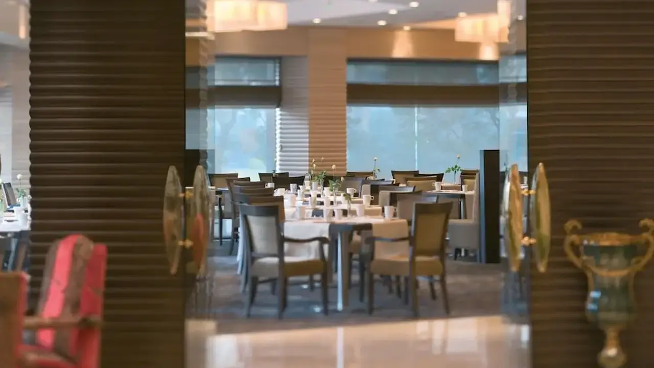 Mövenpick Hotel Izmir
