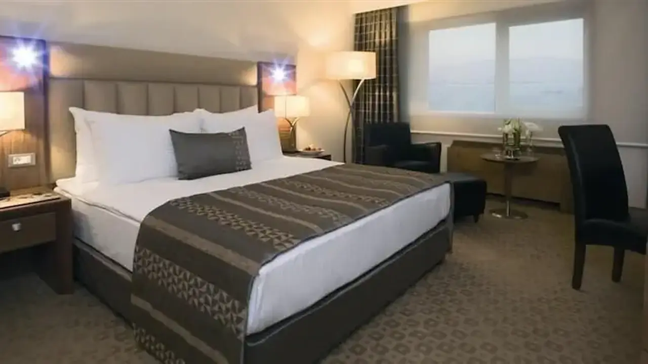 Mövenpick Hotel Izmir