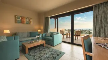 MÖVENPICK RESORT SOMA BAY