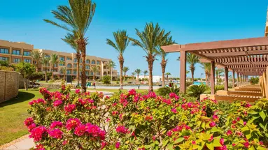 MÖVENPICK RESORT SOMA BAY