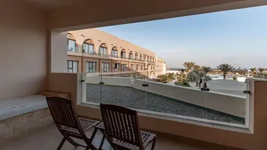 MÖVENPICK RESORT SOMA BAY