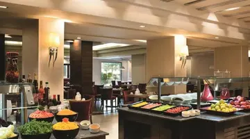 MÖVENPICK RESORT SOMA BAY