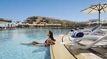 Mövenpick Waterpark Resort & Spa Soma Bay