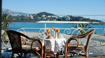 MOLFETTA BEACH HOTEL