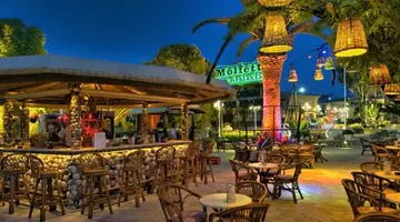 MOLFETTA BEACH