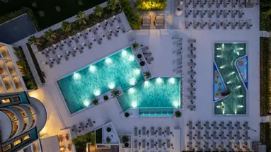 Molum Hotel & Residences